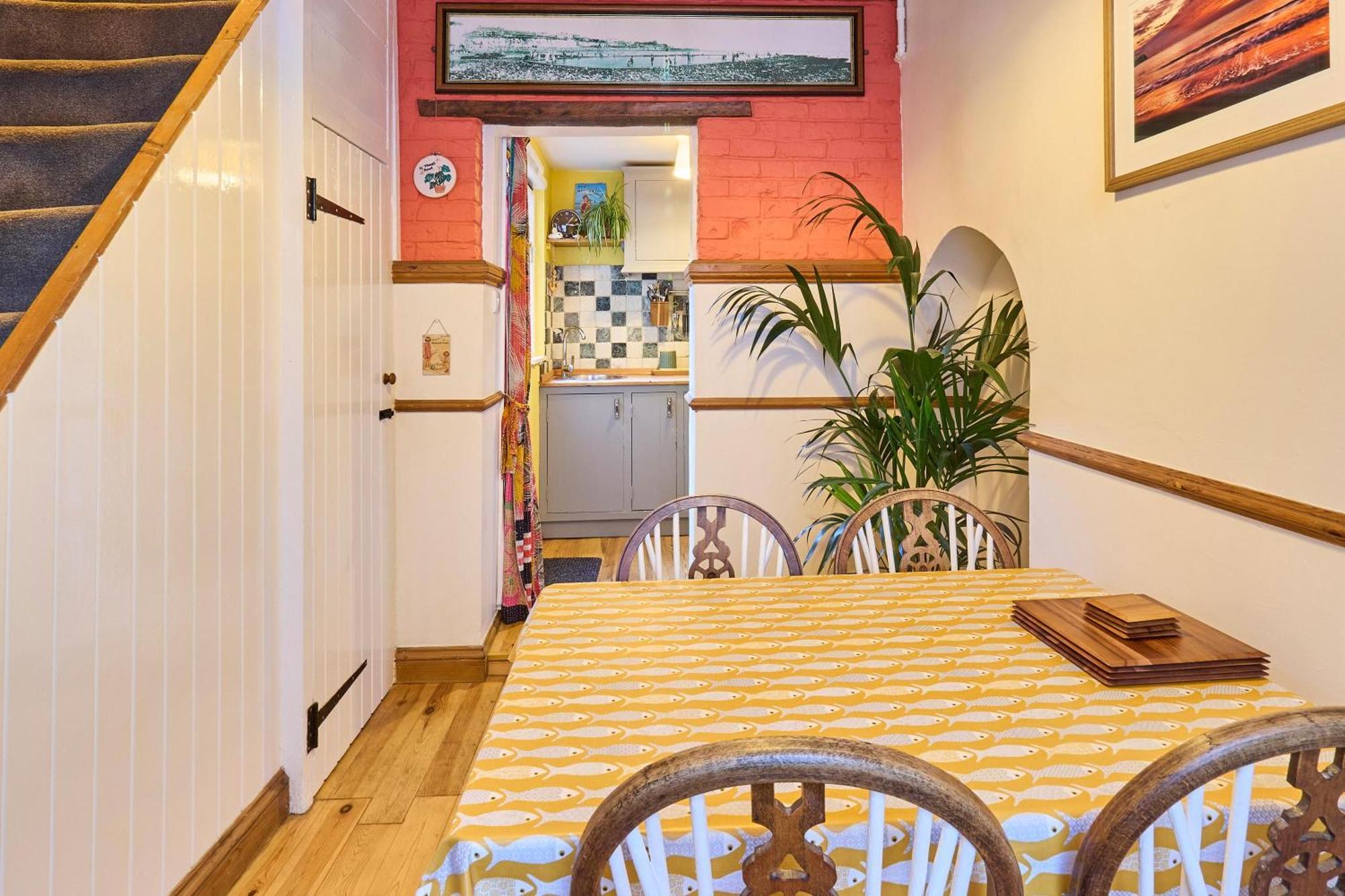 Host & Stay - Ethelbert Cottage บรอดสแตร์ส ภายนอก รูปภาพ
