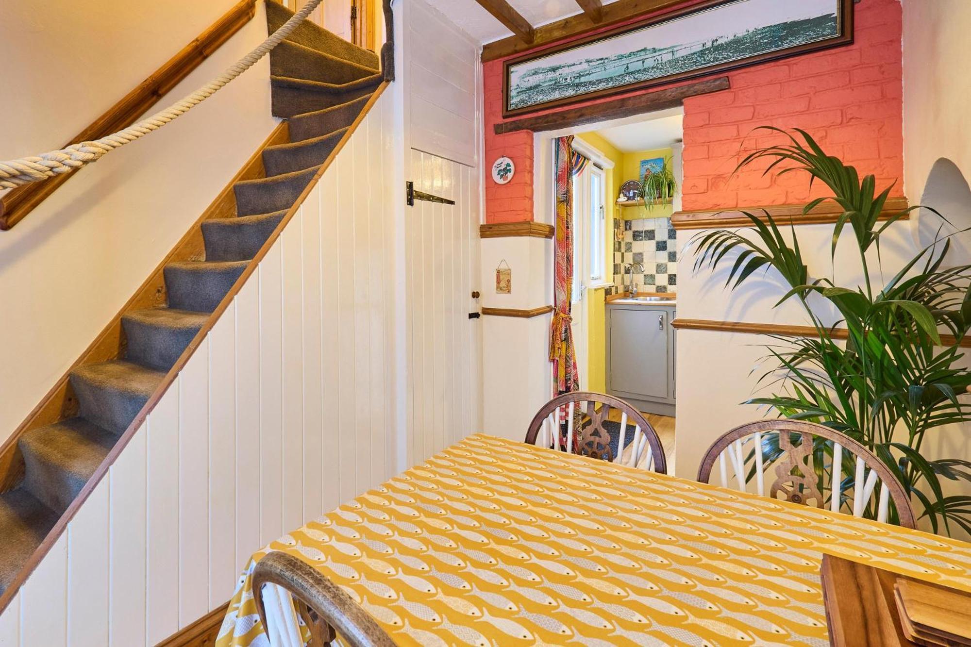 Host & Stay - Ethelbert Cottage บรอดสแตร์ส ภายนอก รูปภาพ